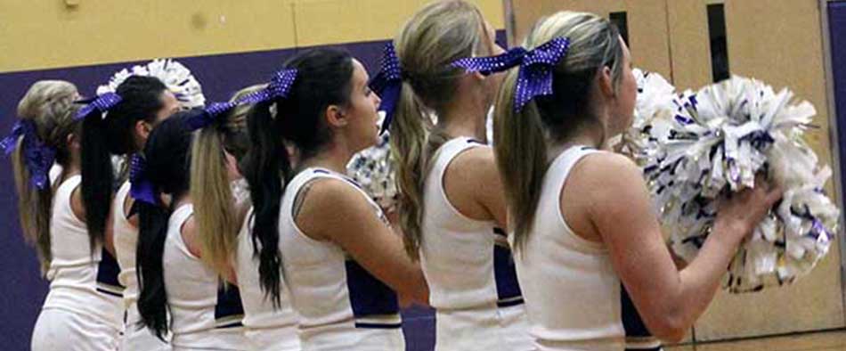 Cheerleaders+competed+at+first+cheer+competition+Jan.+11.