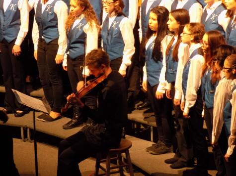 North Foulon accompanies the Kalles choir on the violin. Junior High Schools join Puyallup for a choir concert Jan. 21. Aylen, Edgemont and Kalles junior high schools were all present. 